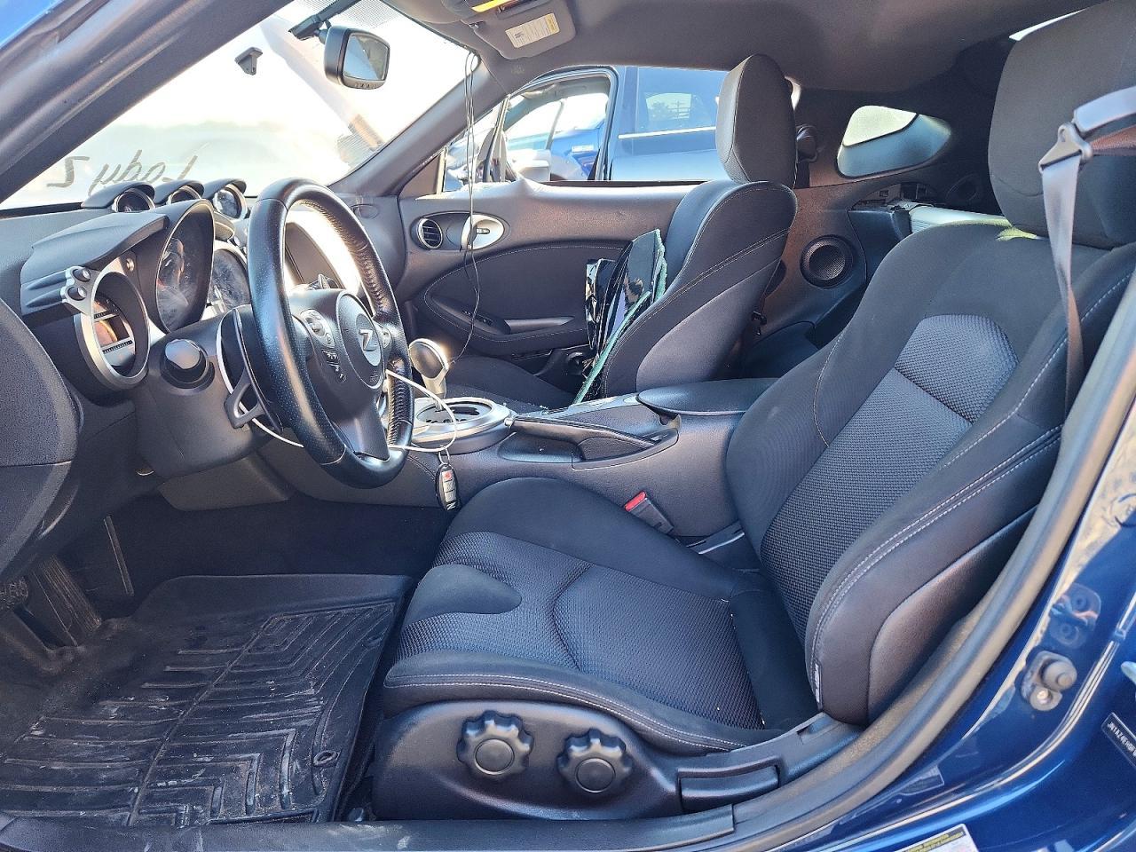 2015 Nissan 370Z Sport Tech - Фото 7