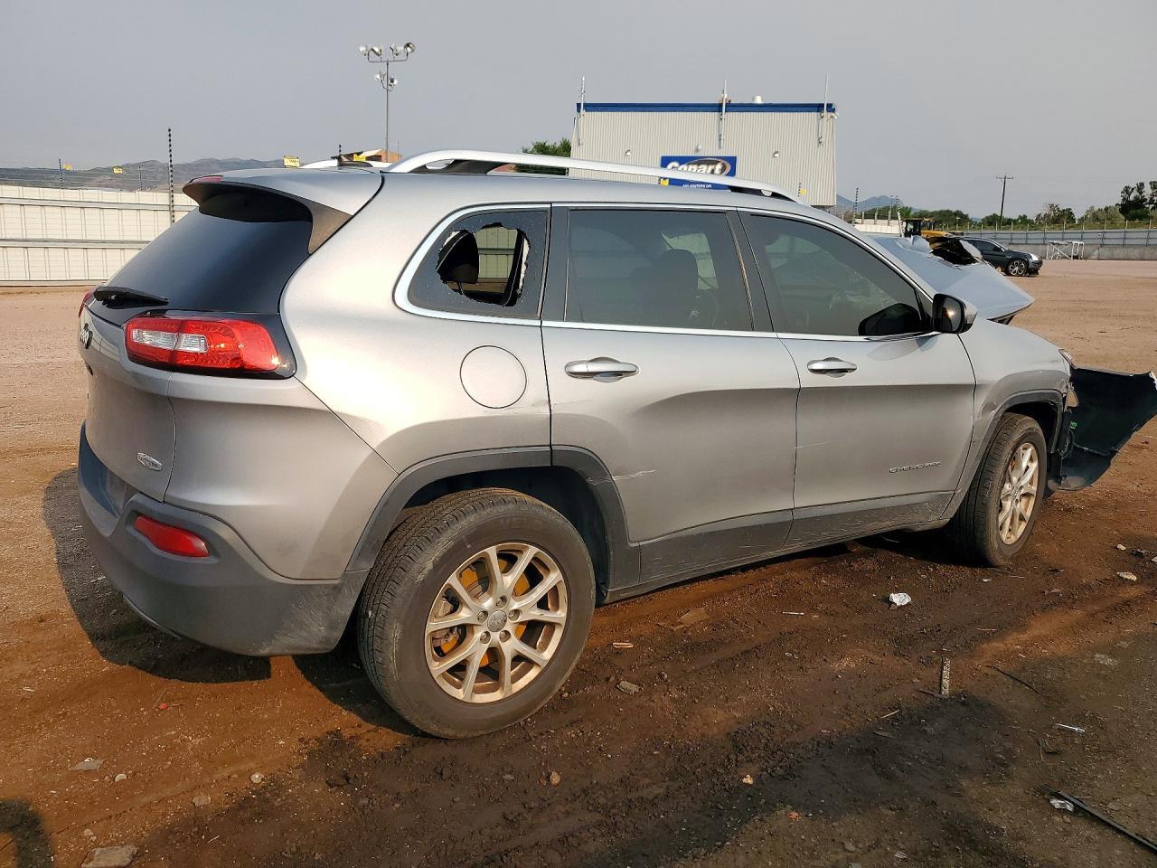 2015 Jeep Cherokee Latitude - Фото 3