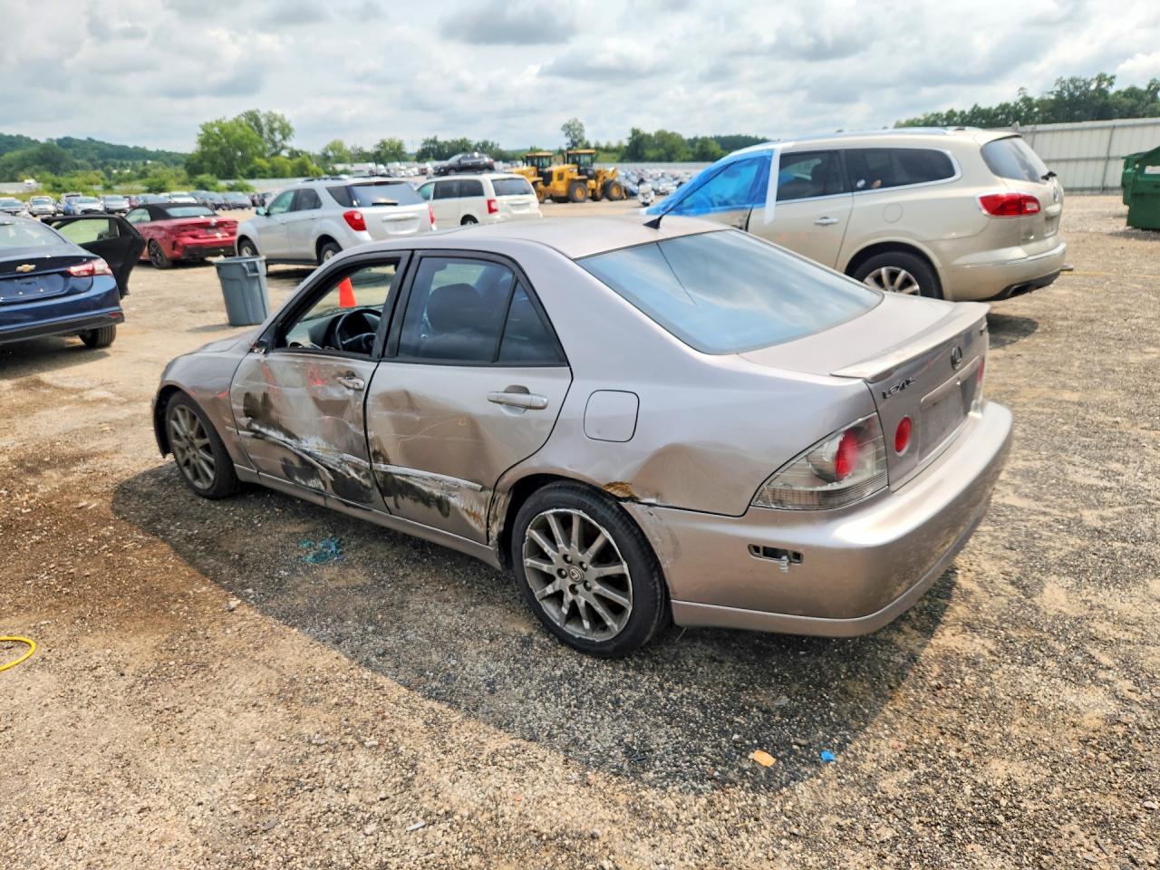 2004 Lexus Is 300 - Фото 2