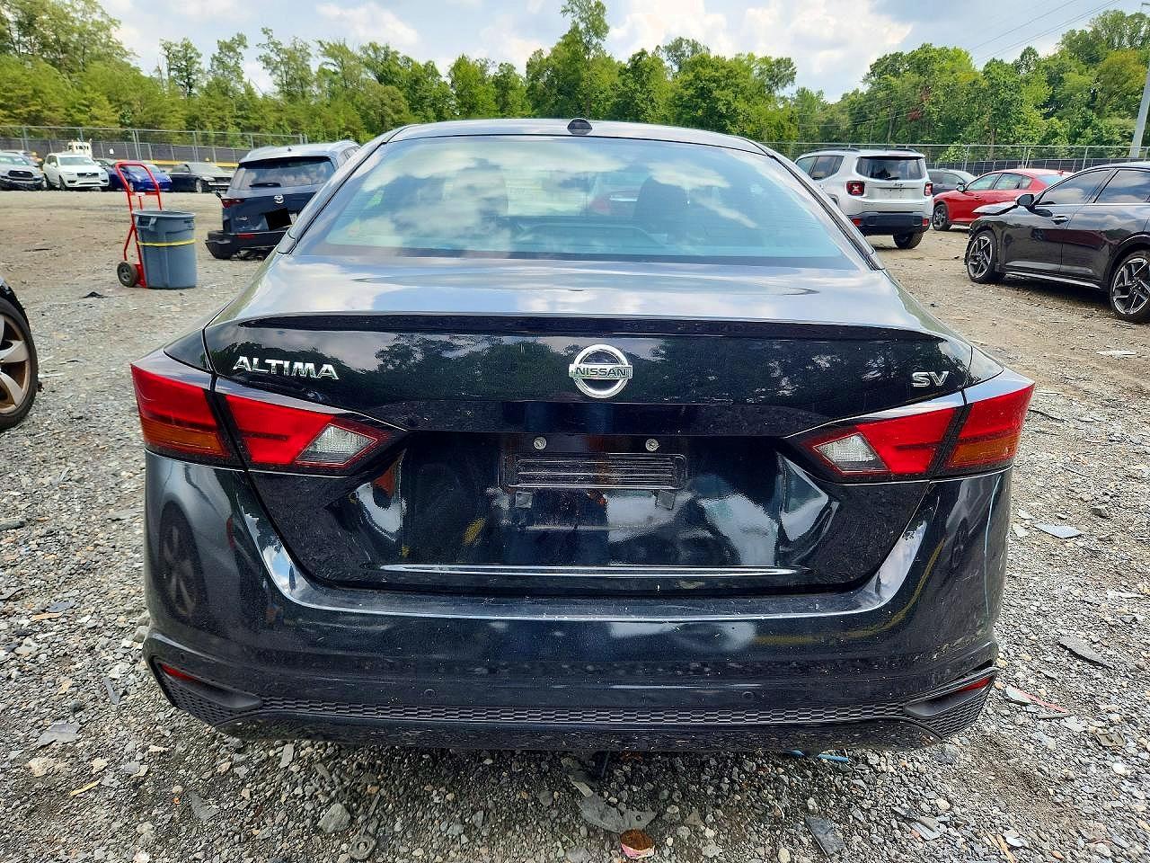 2022 Nissan Altima Sv - Фото 6