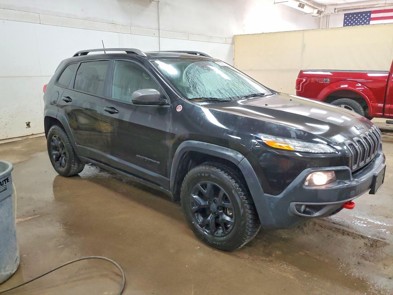 2016 Jeep Cherokee Trailhawk - Фото 4