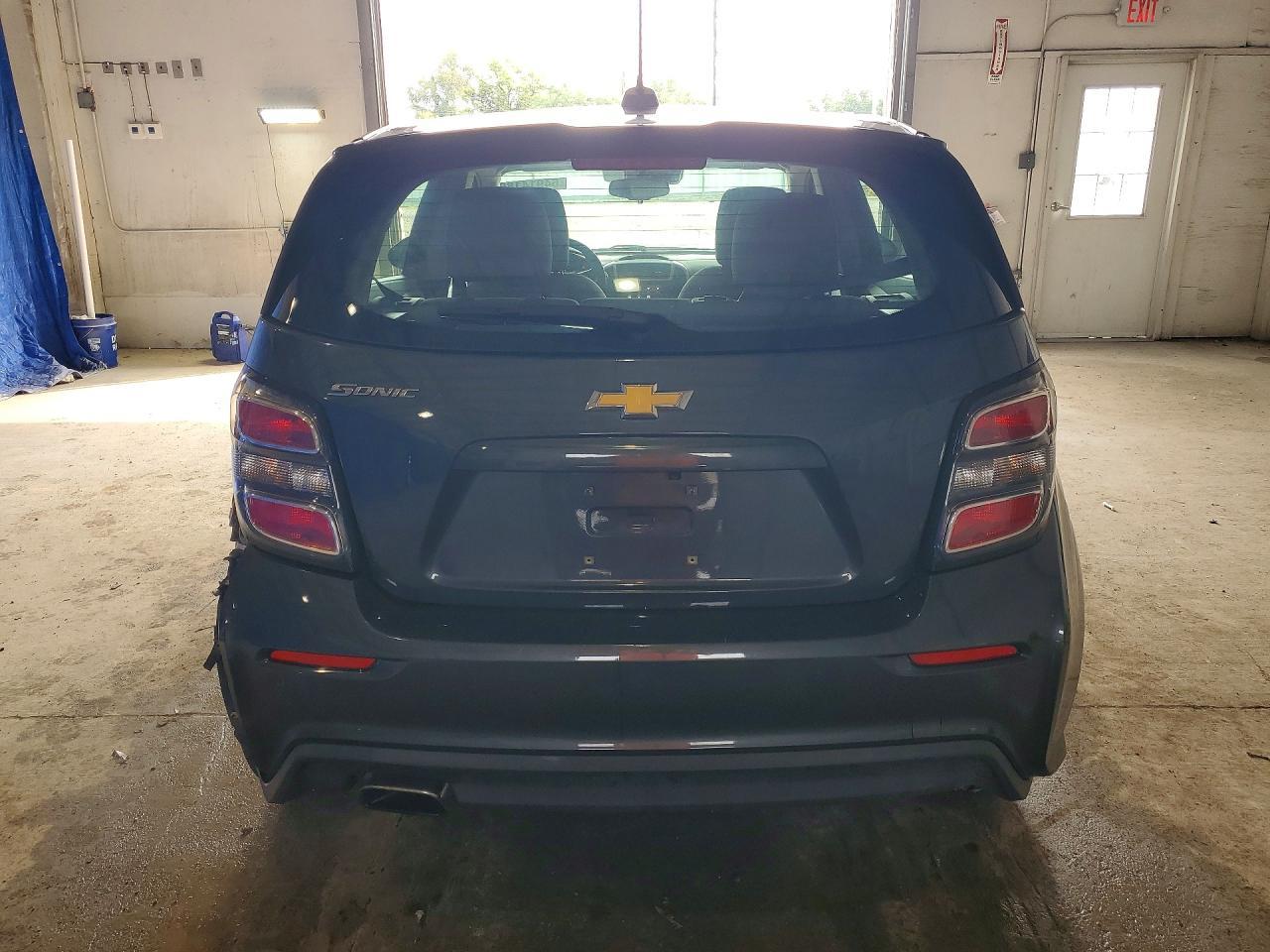 2020 Chevrolet Sonic - Фото 6