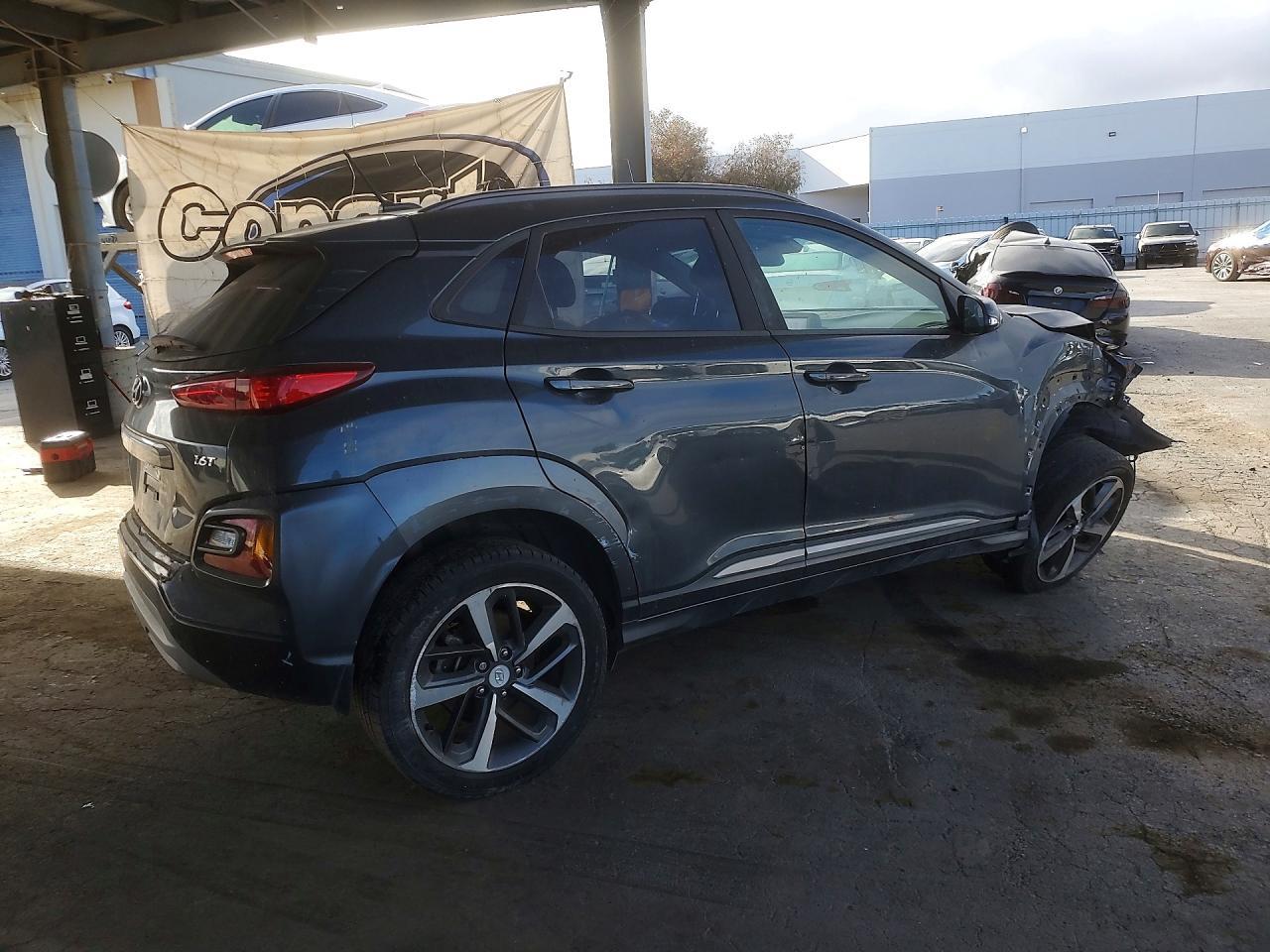 2018 Hyundai Kona Limited - Image 3
