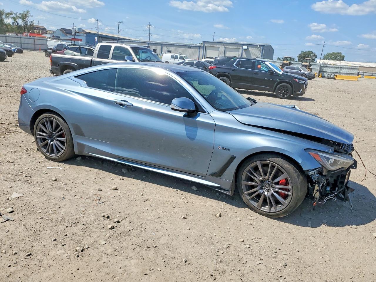 2017 Infiniti Q60 Red Sport 400 - Фото 4