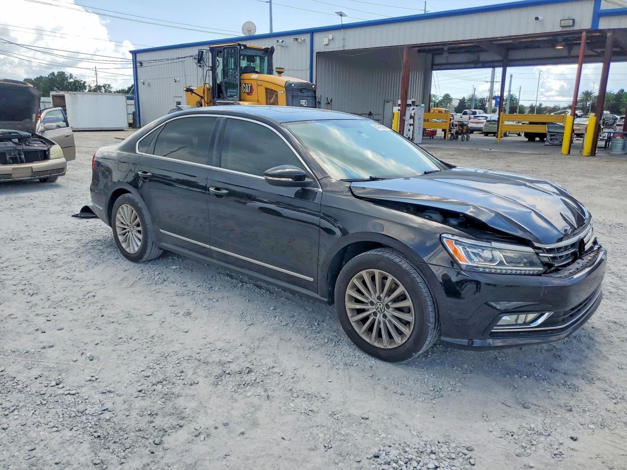 2016 Volkswagen Passat Se - Image 4