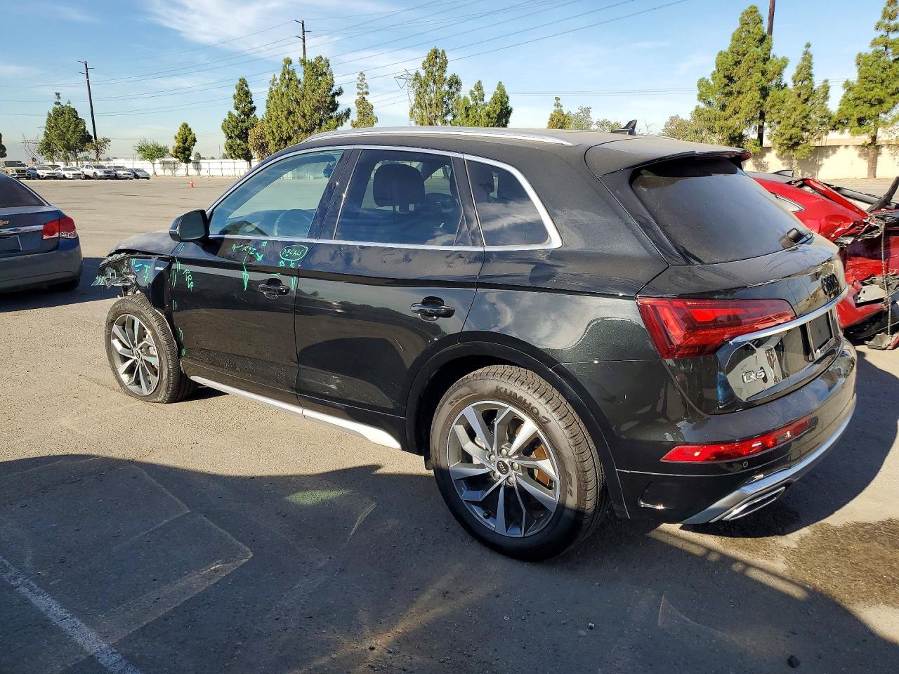 2023 Audi Q5 Premium 45 - Image 2
