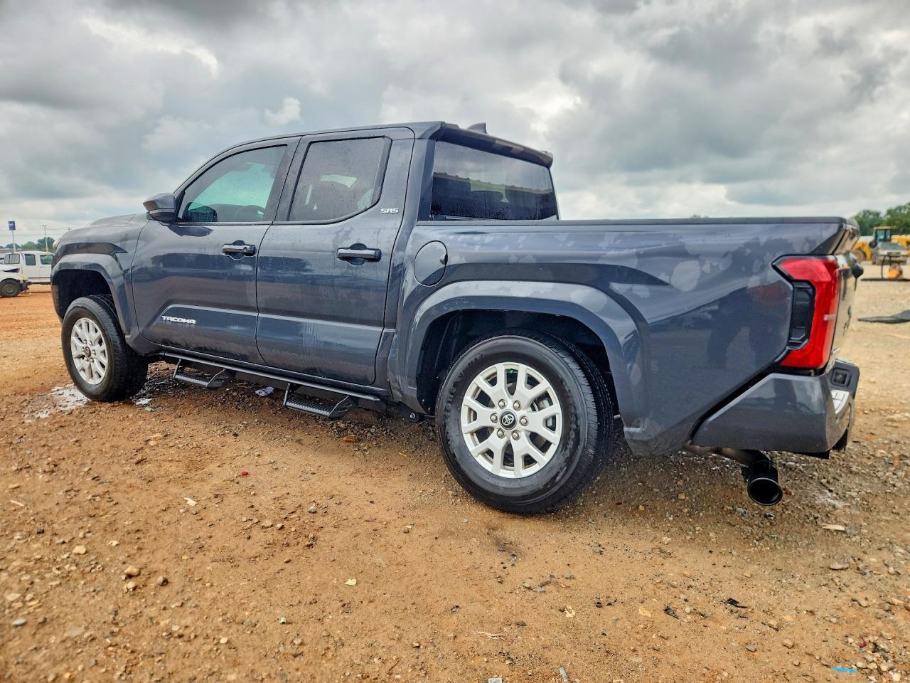 2024 Toyota Tacoma Sr5 - Image 2