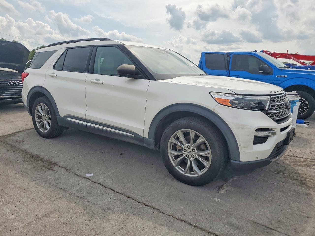 2020 Ford Explorer Xlt - Image 4