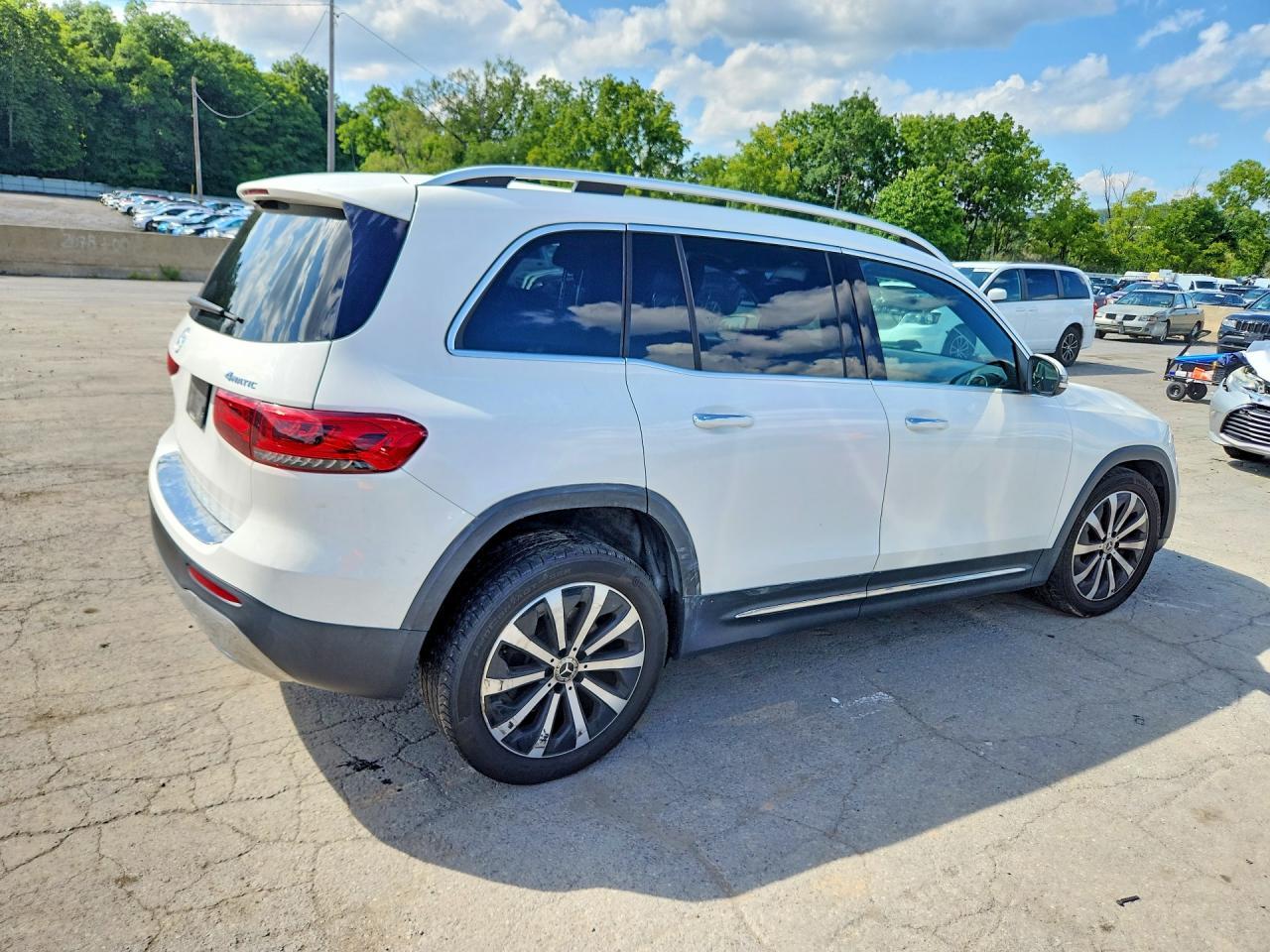 2021 Mercedes-Benz Glb 250 4Matic - Фото 3
