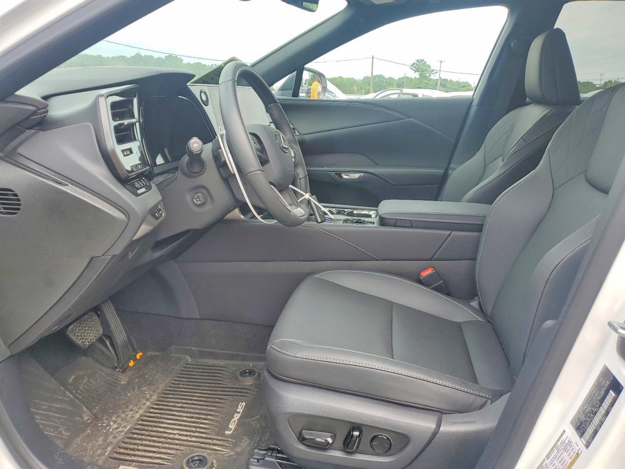 2026 Lexus Rx 350 Premium - Image 7