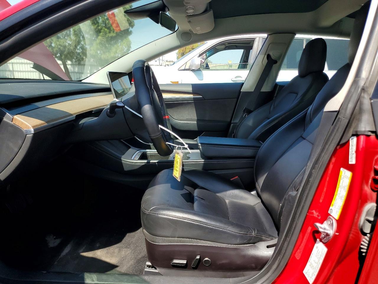 2022 Tesla Model 3 - Фото 7