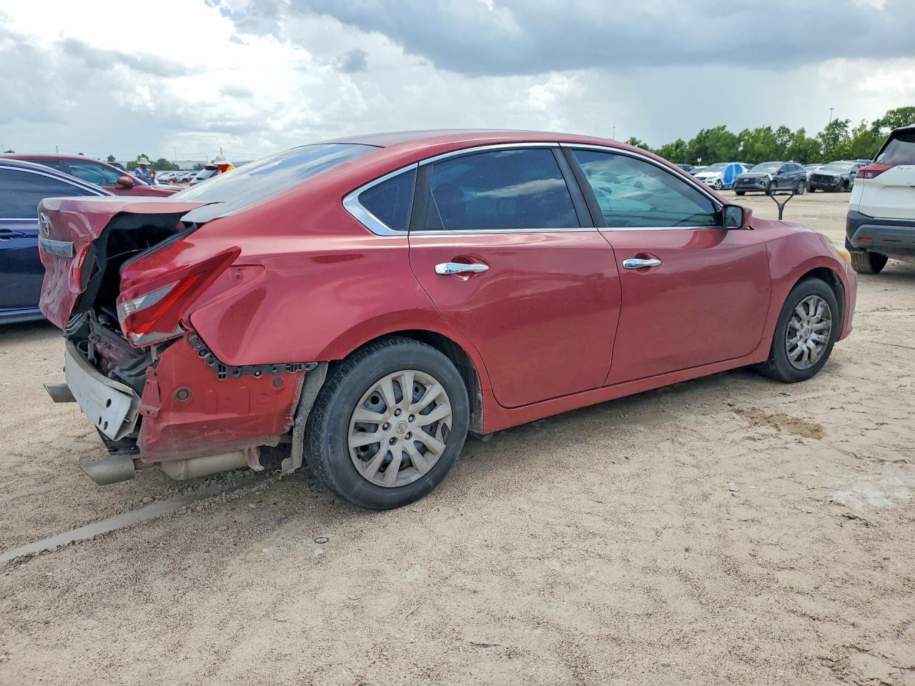 2016 Nissan Altima 2.5 S - Фото 3