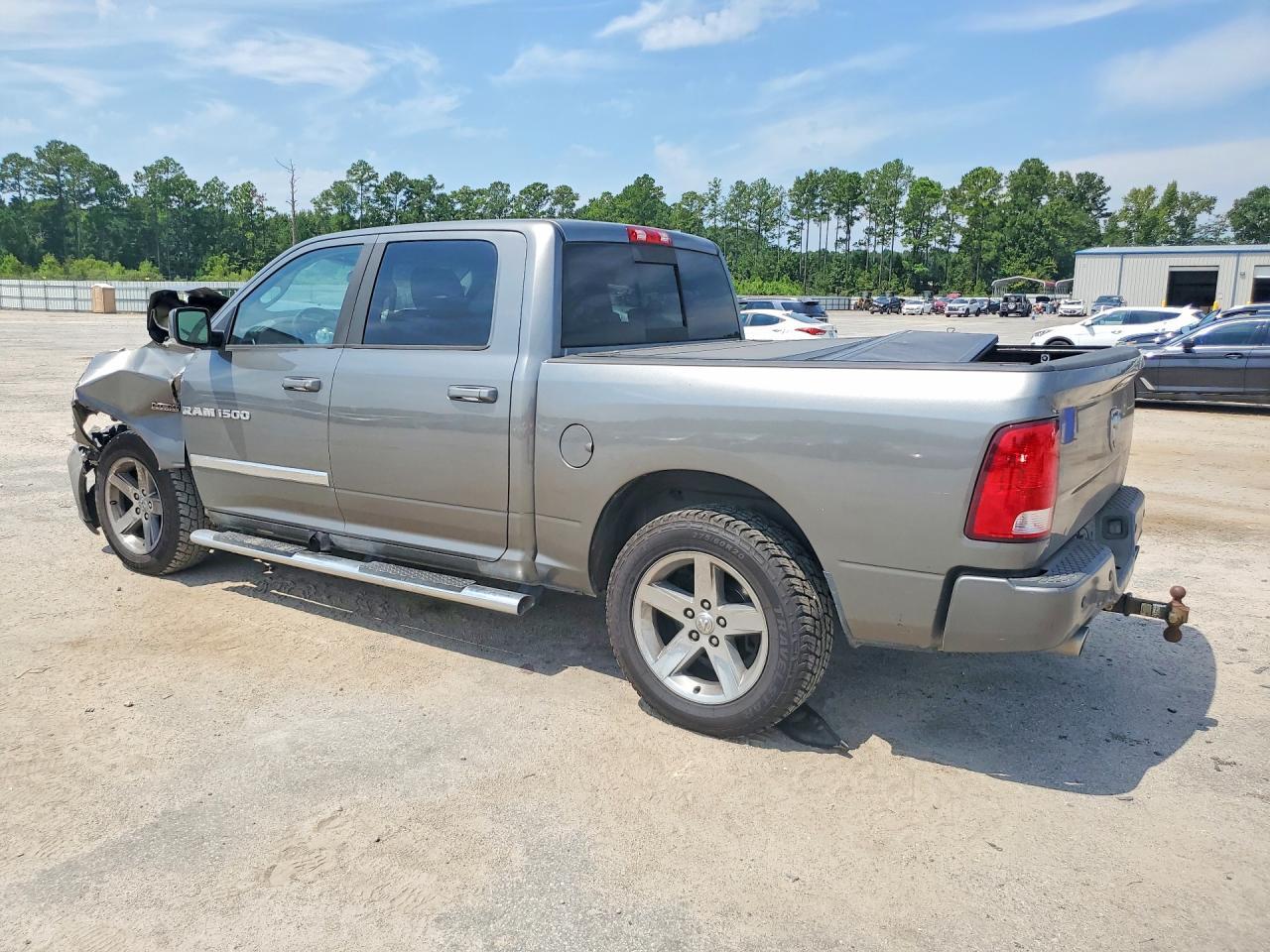2012 Dodge Ram 1500 Sport - Image 2