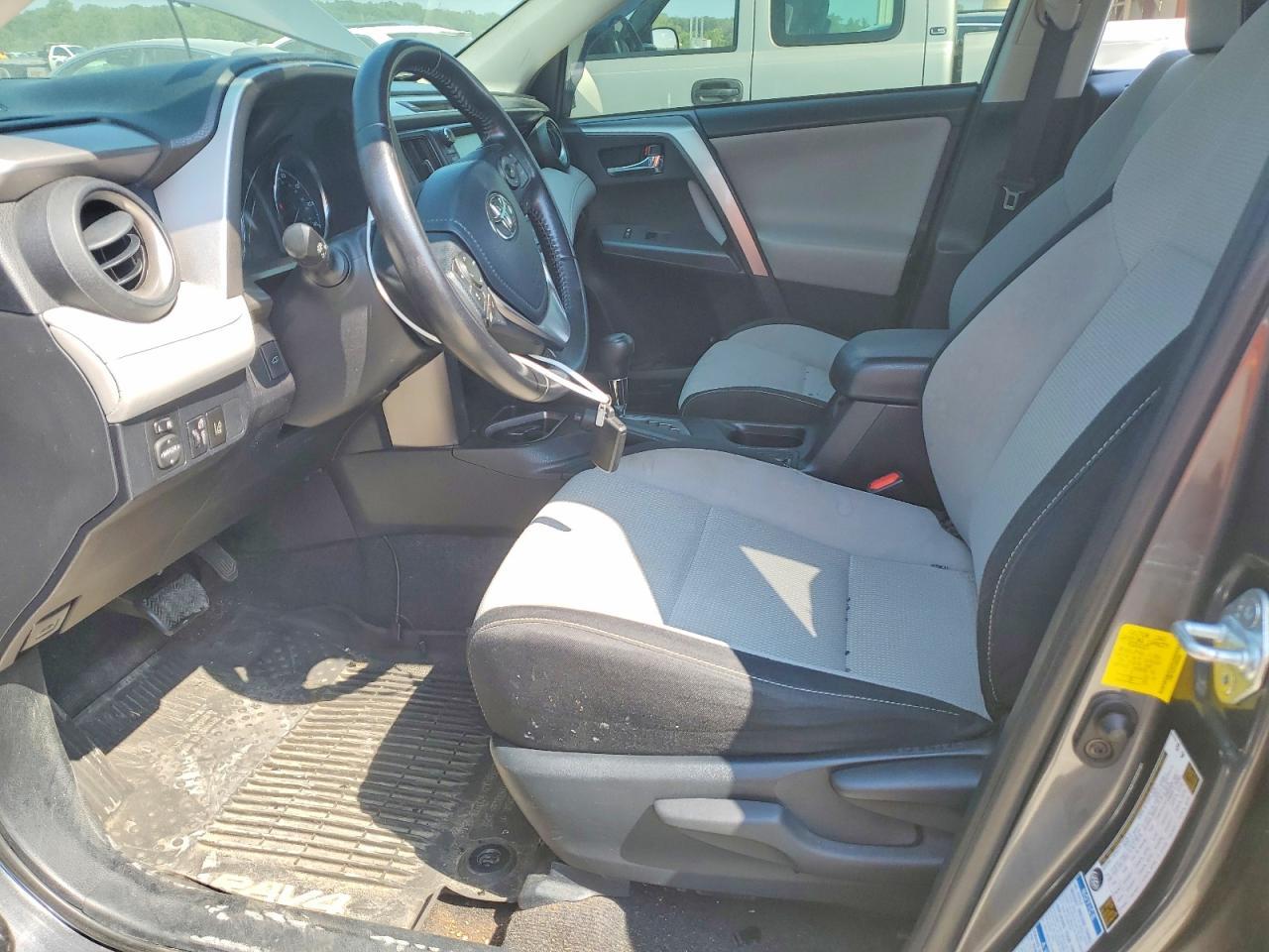 2017 Toyota Rav4 Hybrid Xle - Image 7