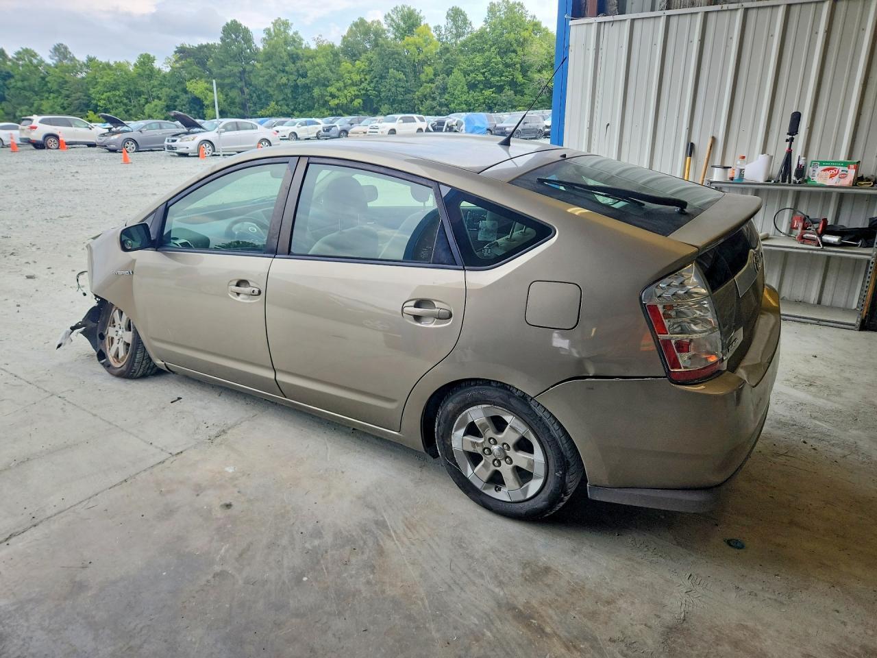 2007 Toyota Prius Base - Image 2