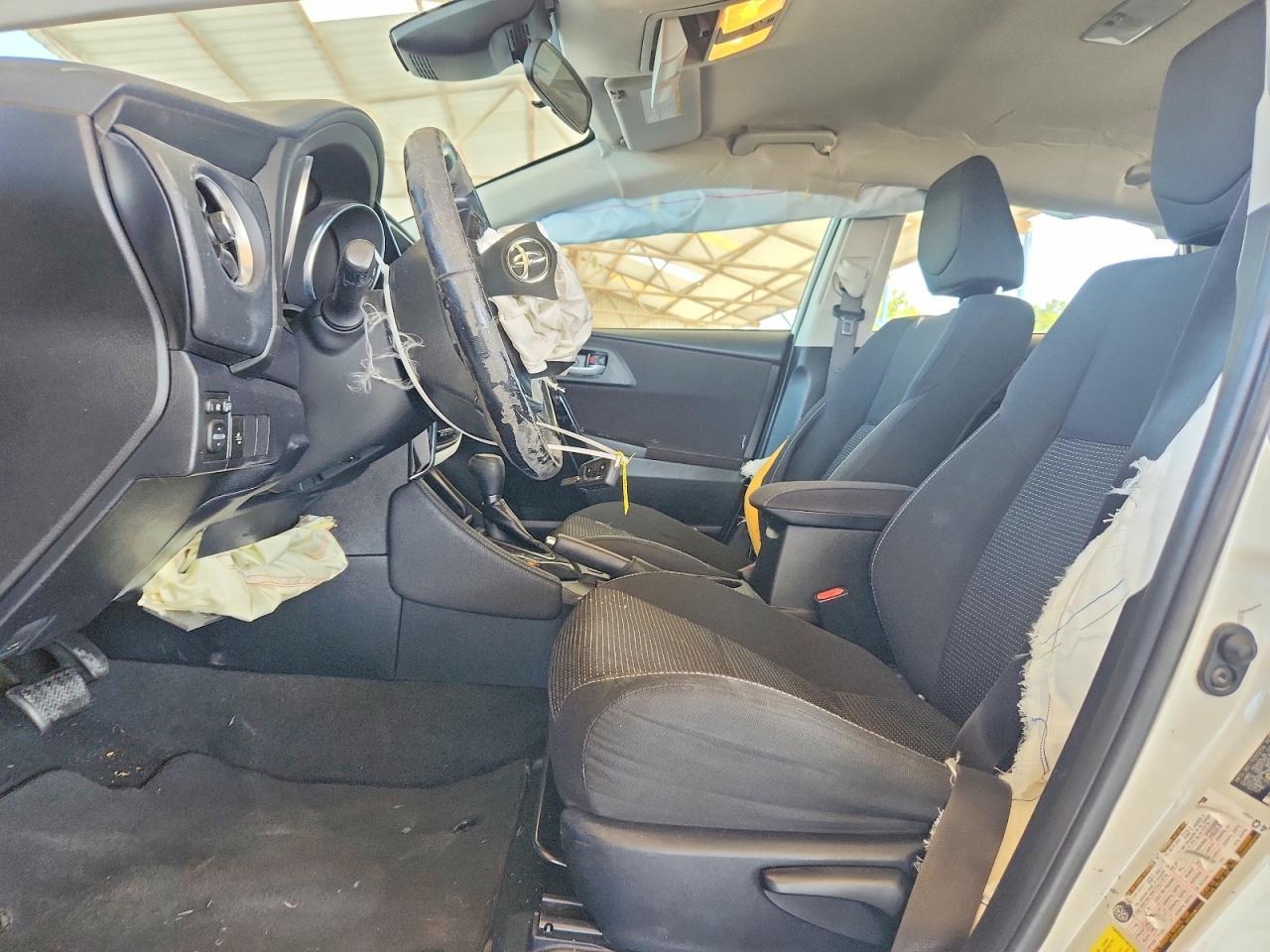 2017 Toyota Corolla Im Base - Фото 7