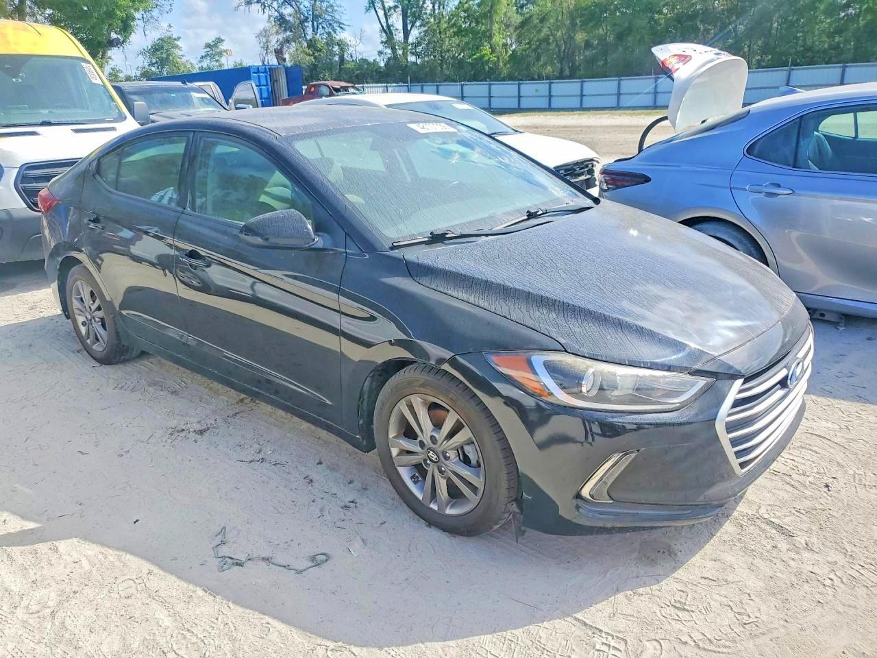 2017 Hyundai Elantra Se - Image 4