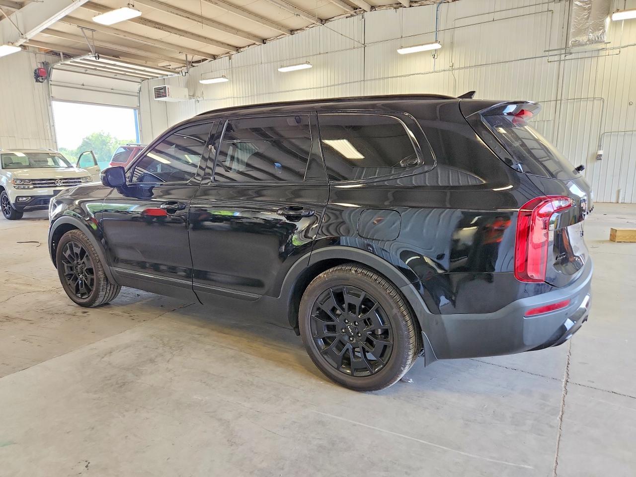 2022 Kia Telluride Sx - Image 2