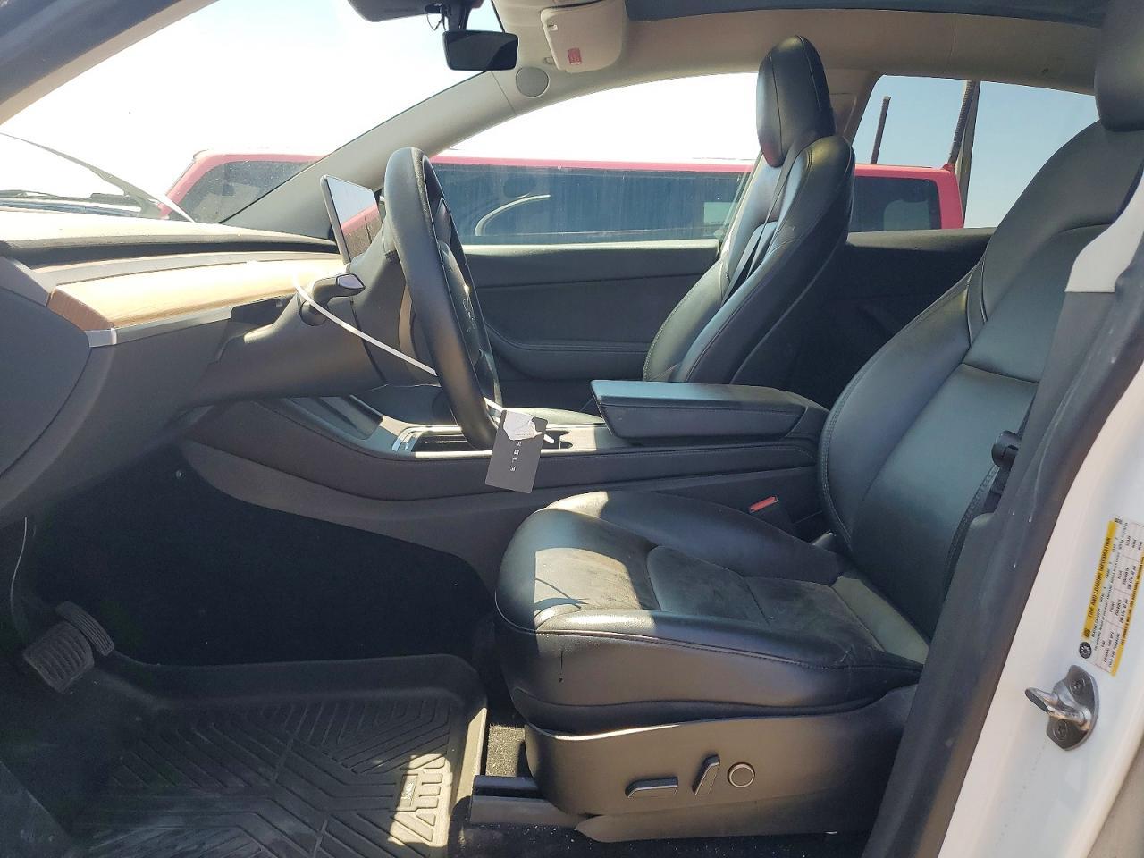 2022 Tesla Model Y - Фото 7