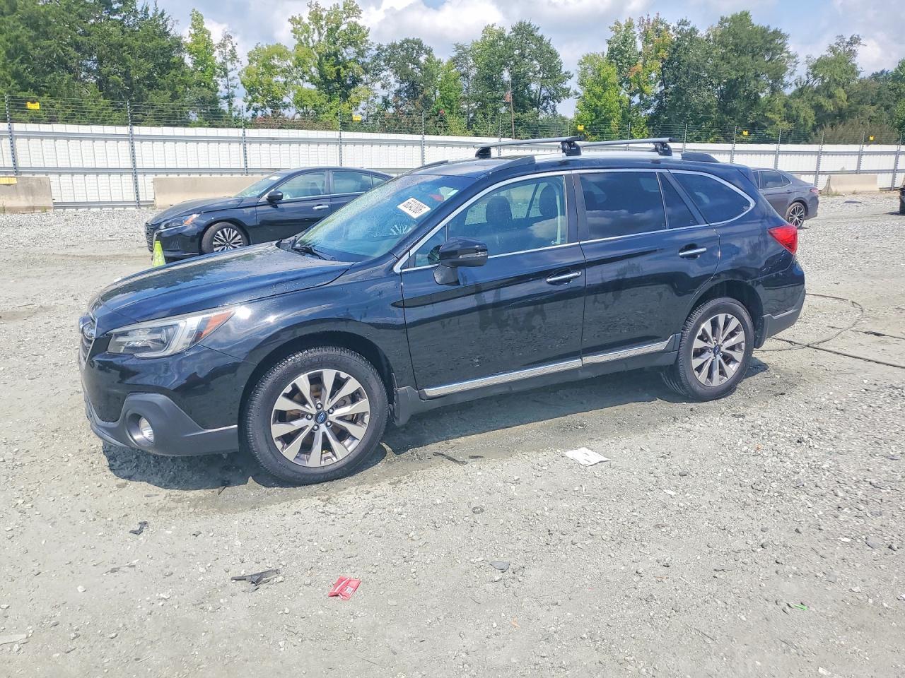 2018 Subaru Outback Touring