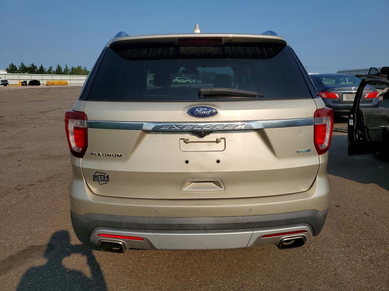 2017 Ford Explorer Platinum - Фото 6