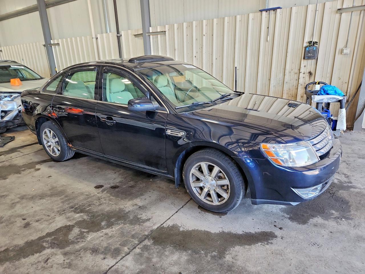 2008 Ford Taurus Sel - Image 4