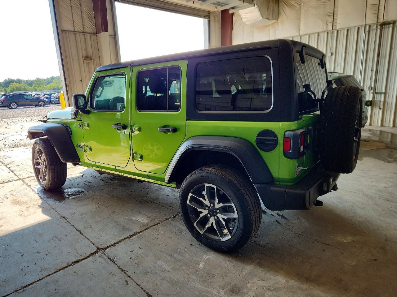 2025 Jeep Wrangler Sport 4Xe - Фото 2