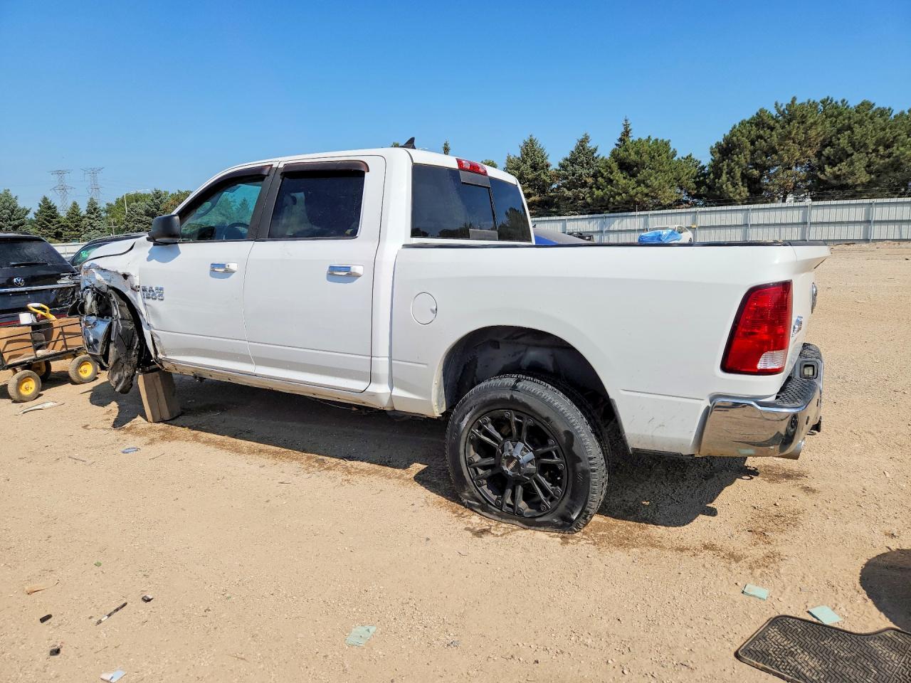 2013 Ram 1500 Slt - Image 2