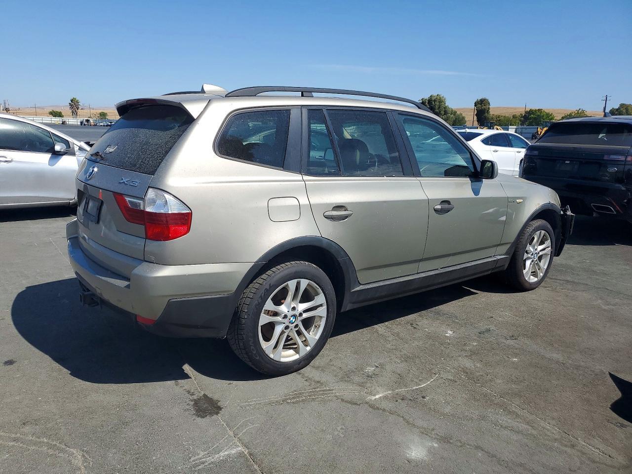 2007 BMW X3 3.0Si - Фото 3