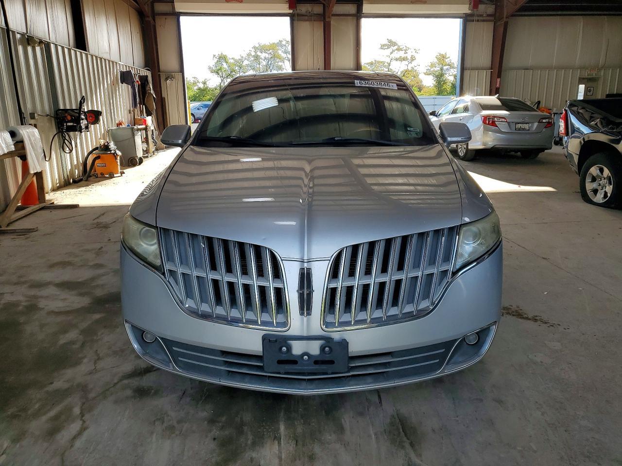 2010 Lincoln Mkt - Фото 5