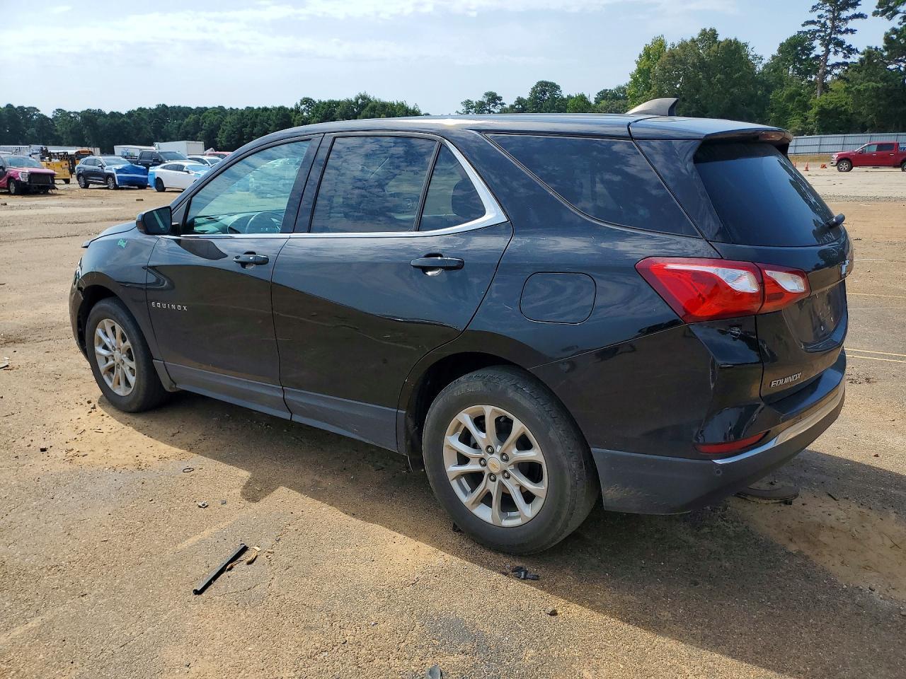 2020 Chevrolet Equinox Lt - Фото 2