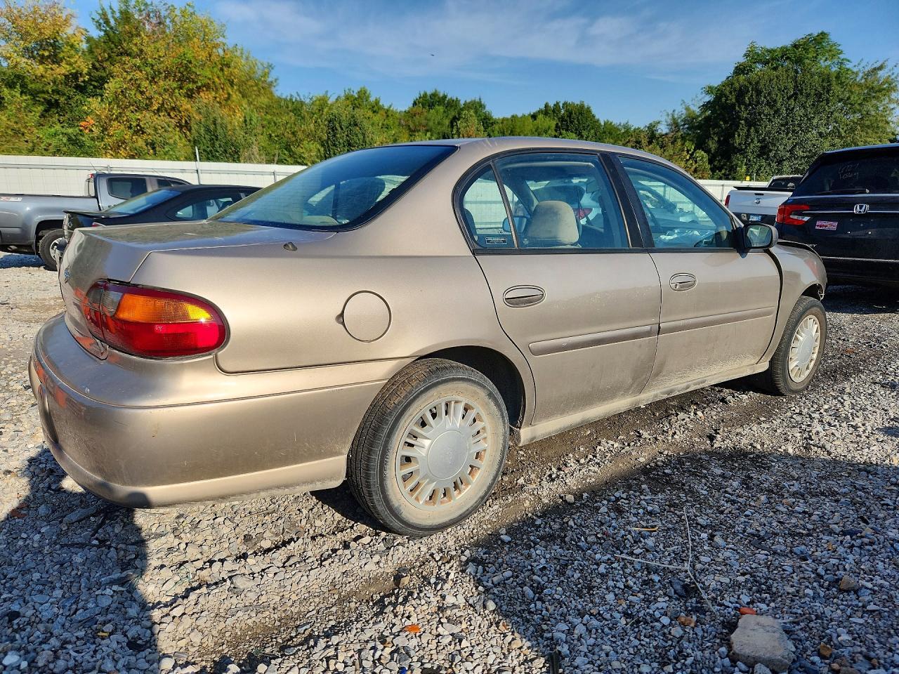 2000 Chevrolet Malibu - Фото 3