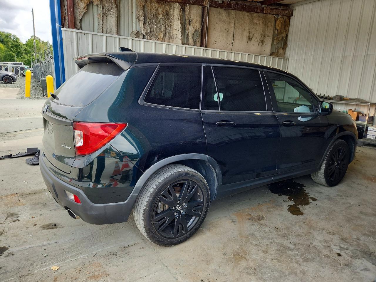 2019 Honda Passport Sport - Image 3
