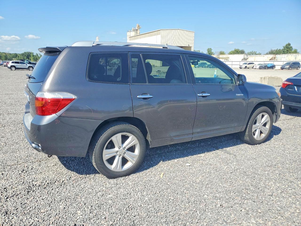 2009 Toyota Highlander Limited - Image 3