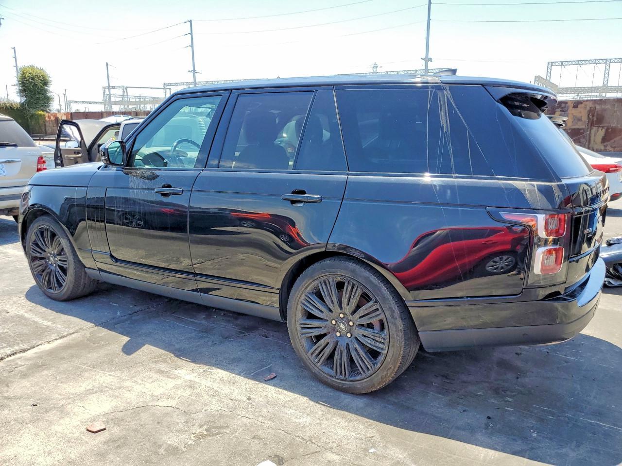 2021 Land Rover Range Rover Westminster Edition - Фото 2