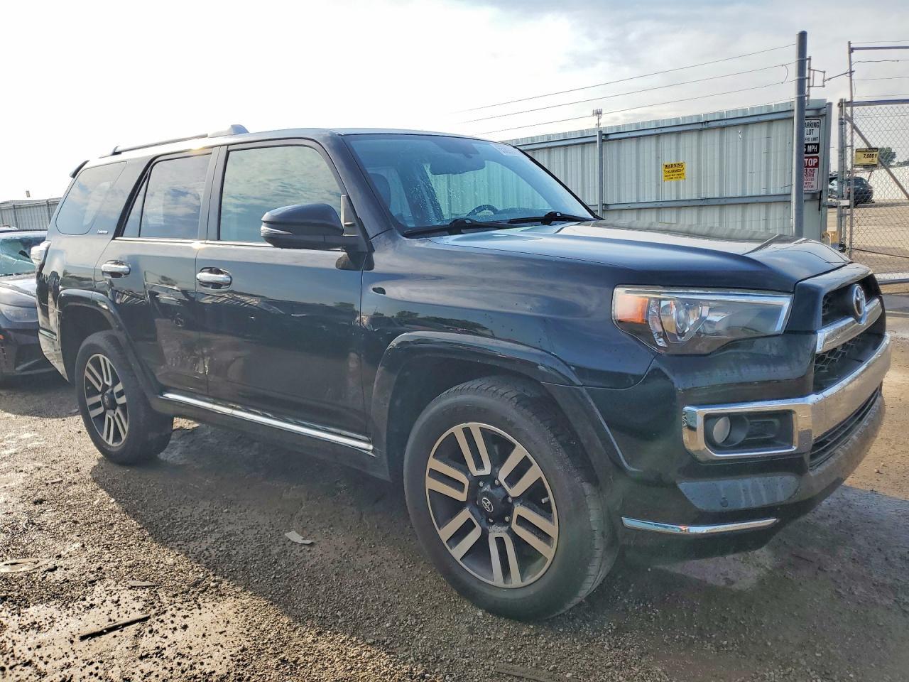 2014 Toyota 4Runner Limited - Image 4