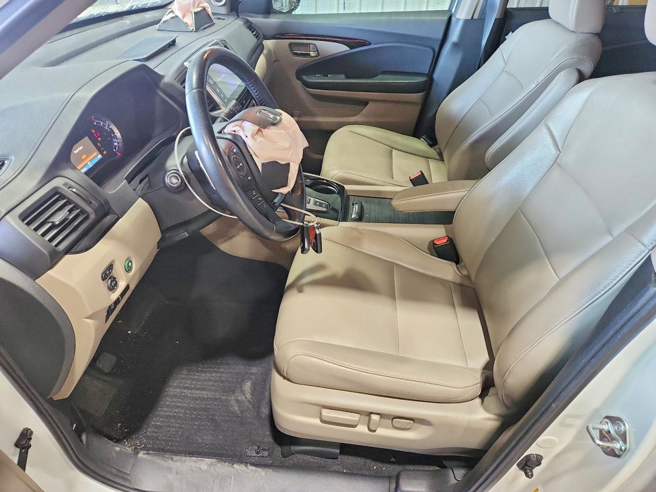 2018 Honda Pilot Touring - Image 7