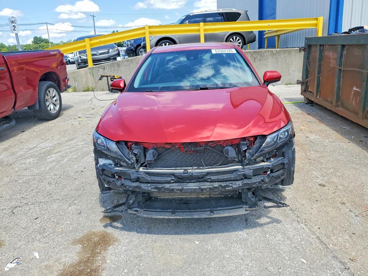 2021 Toyota Camry Se - Image 5