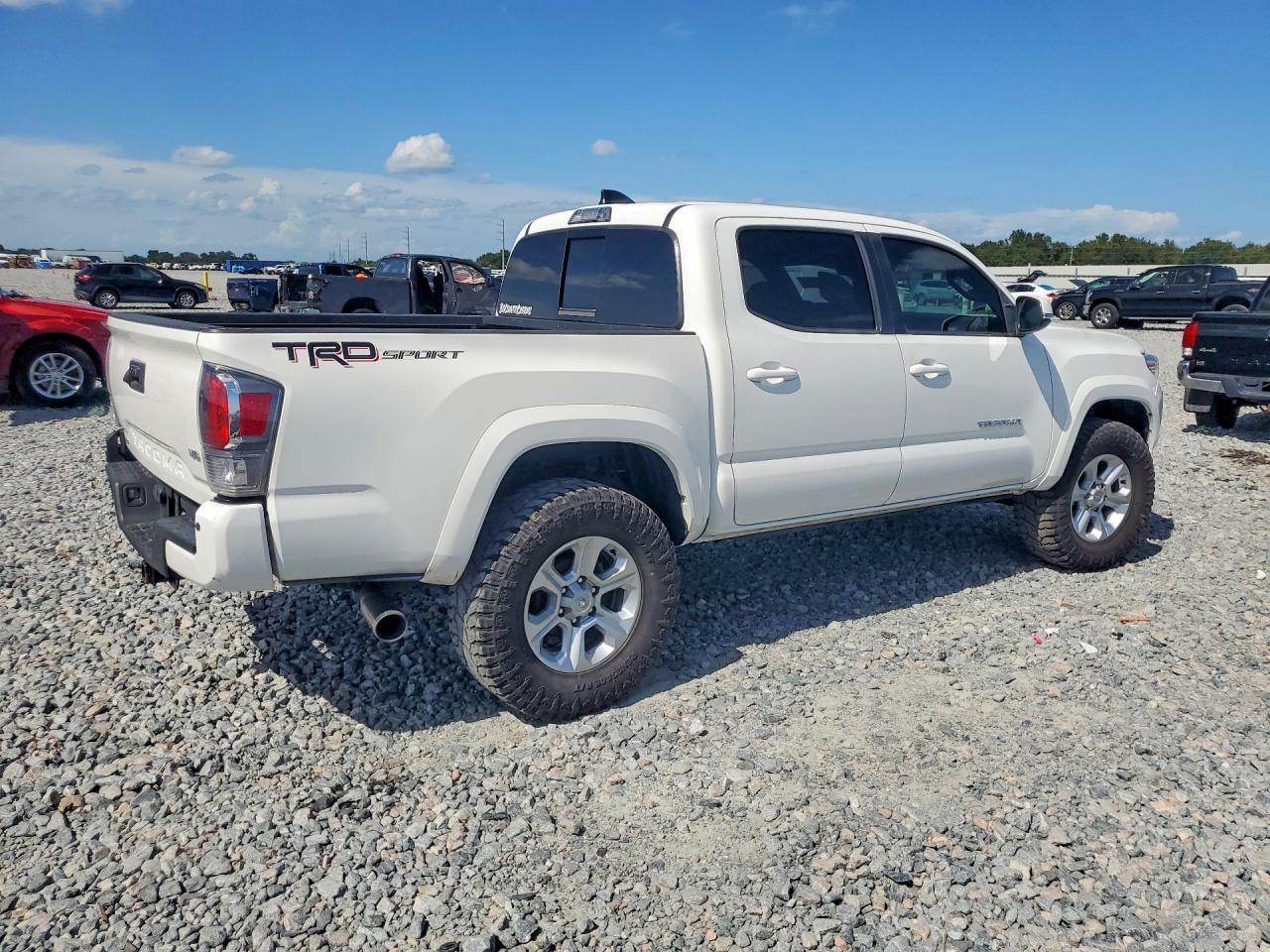 2021 Toyota Tacoma Trd Sport - Image 3