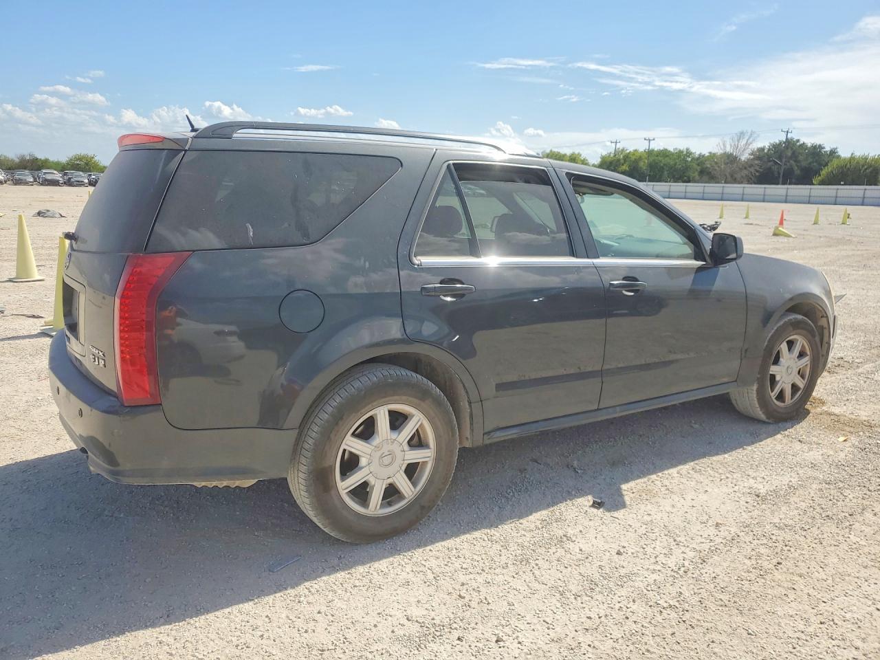 2005 Cadillac Srx - Фото 3