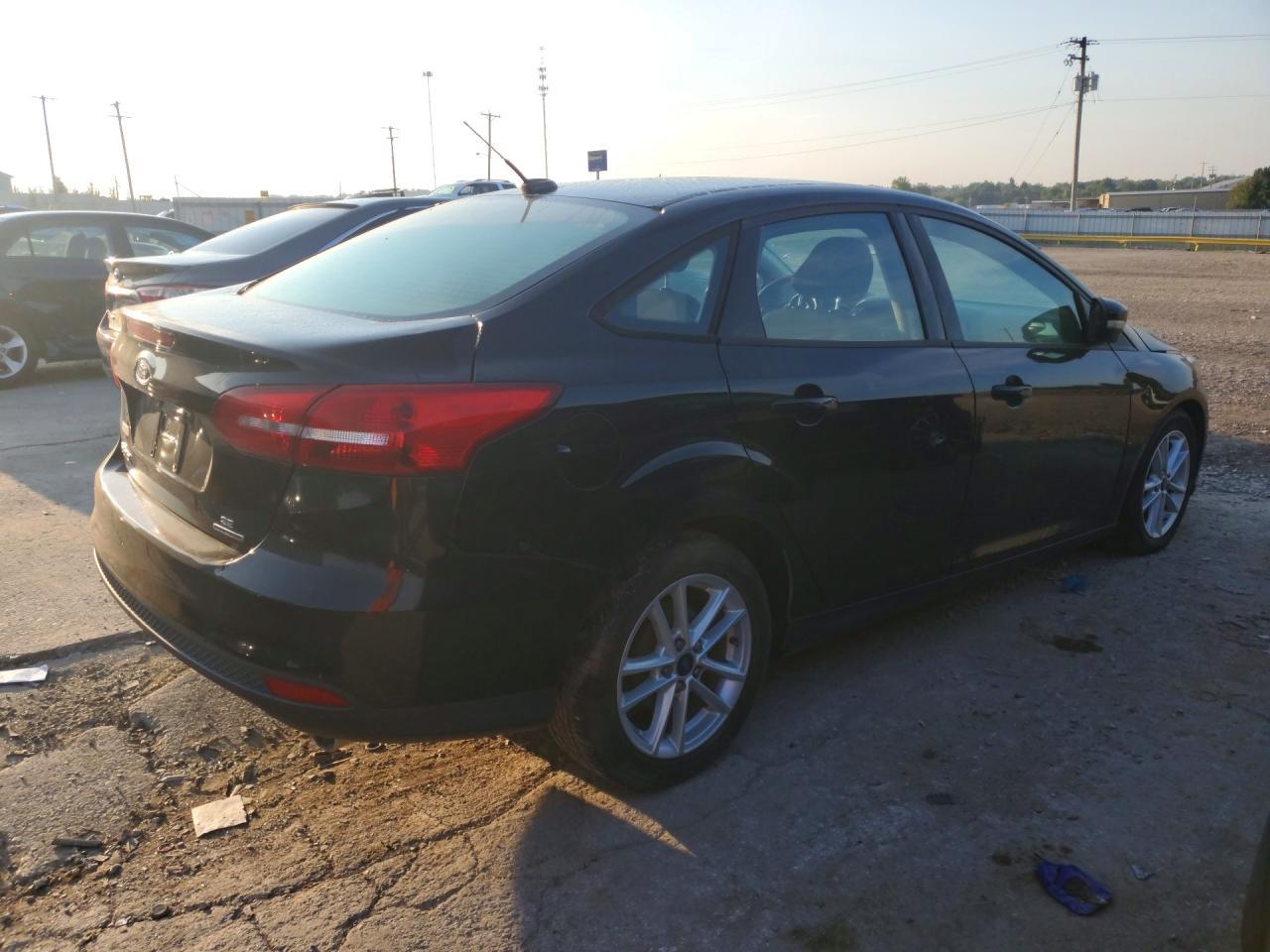 2016 Ford Focus Se - Image 3