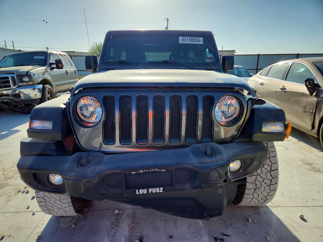 2021 Jeep Wrangler Unlimited Sport - Фото 5