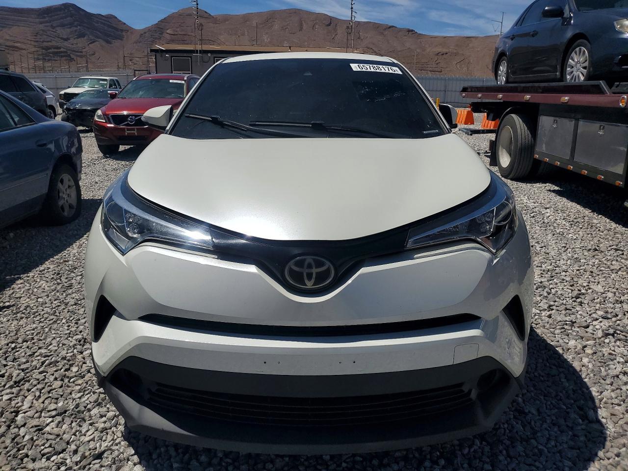 2019 Toyota C-Hr Le - Фото 5