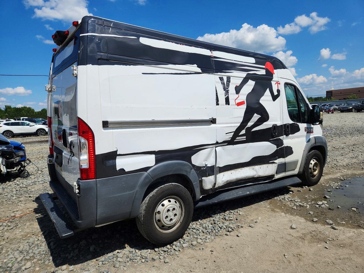 2018 Ram Promaster 1500 Delivery Van - Фото 3