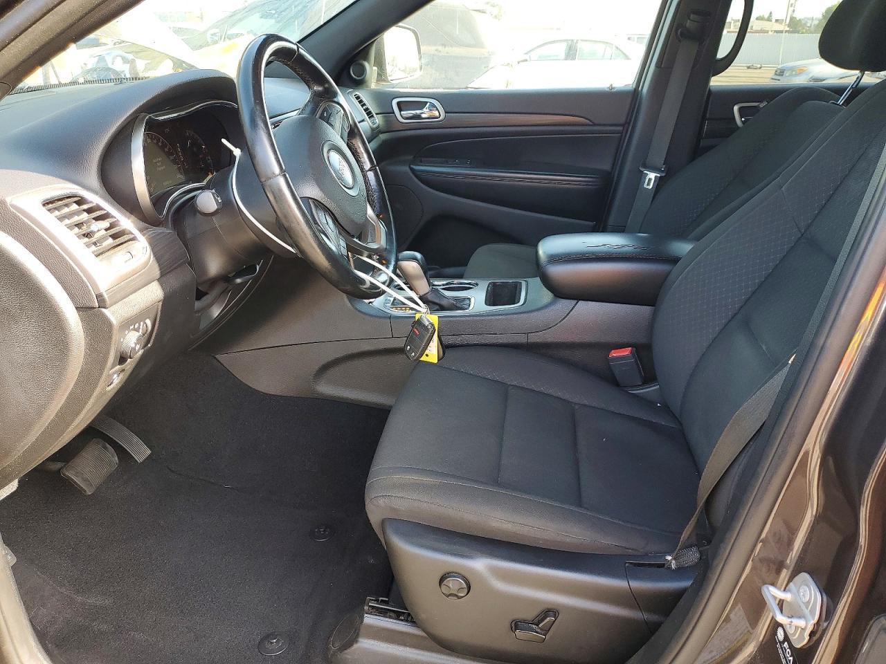 2021 Jeep Grand Cherokee Laredo - Image 7