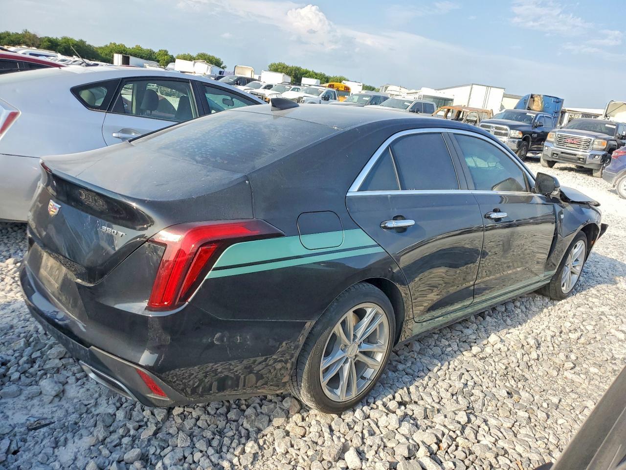 2020 Cadillac Ct4 Luxury - Image 3