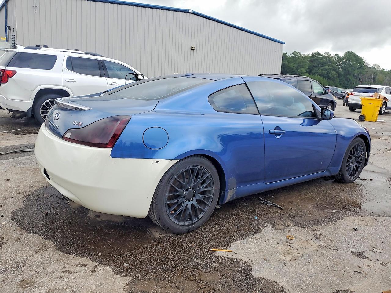 2009 Infiniti G37 Coupe Base - Фото 3