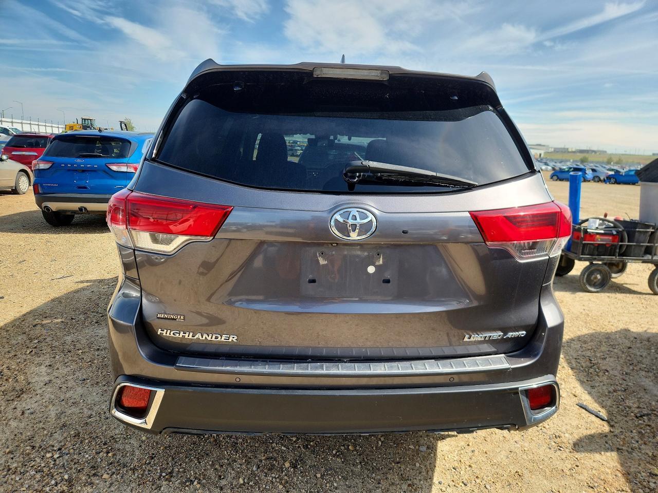 2018 Toyota Highlander Limited - Фото 6