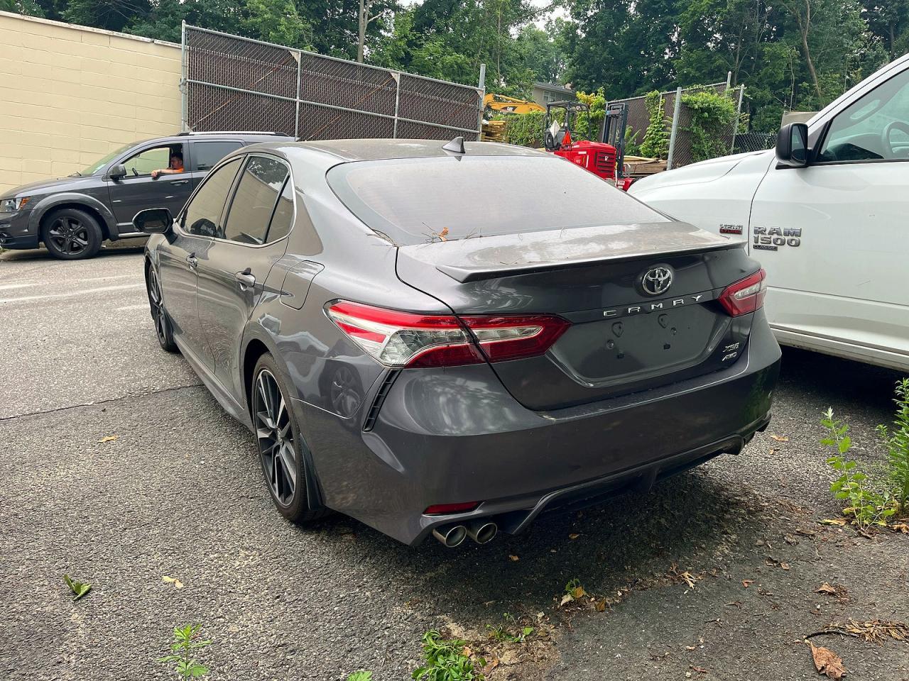 2020 Toyota Camry Xse - Image 3