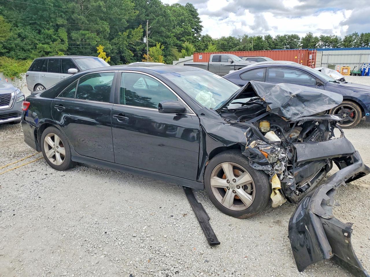 2011 Toyota Camry Se - Фото 4